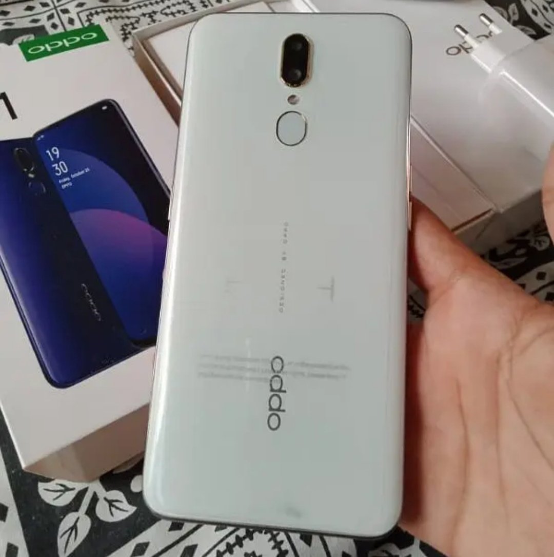 oppo f11 8gb256gb for sale