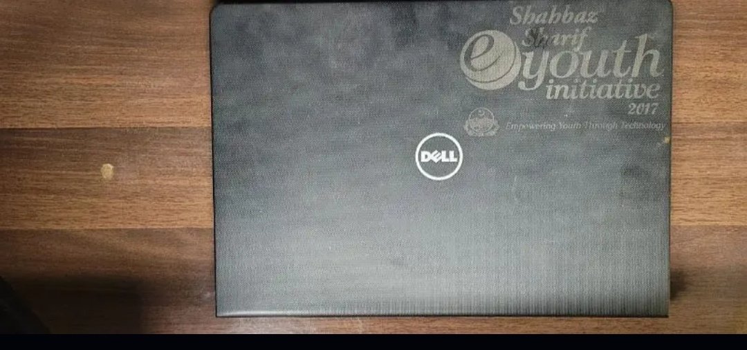 Dell Vostro 14 core i7 7 Gen