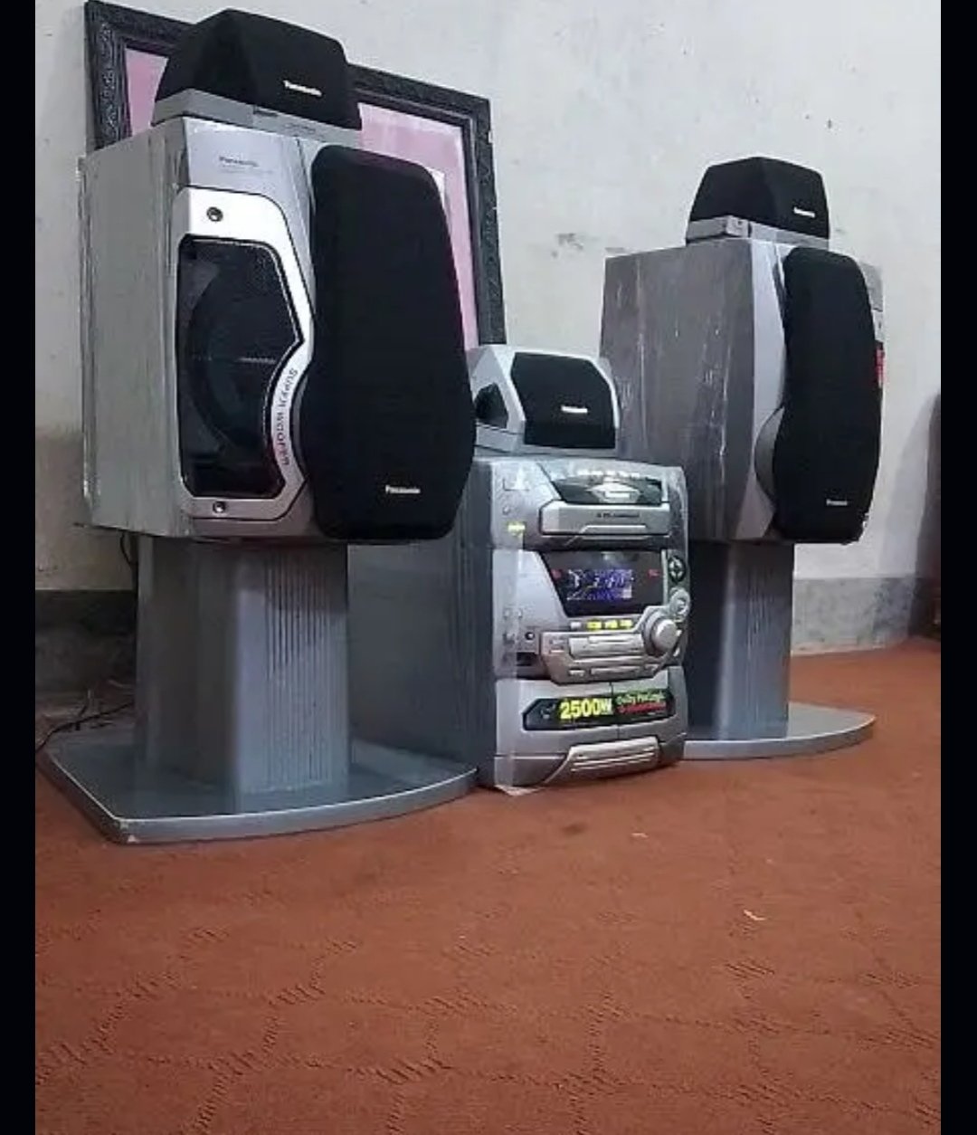 Panasonic 7.1 pro logic Hi-Fi sound system heavy base dual woofer