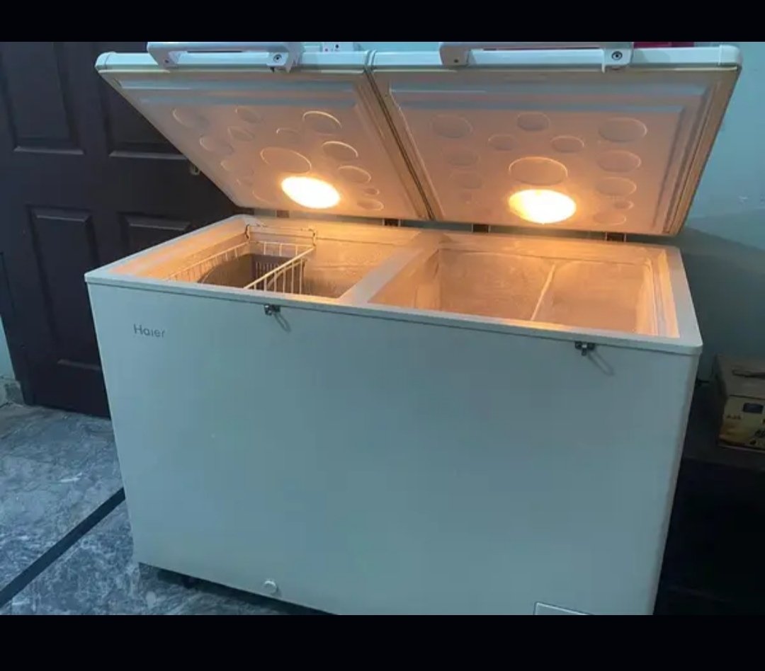 *Haier Fridge / Freezer Carefully used in perfect working condition*
