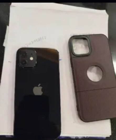 iPhone 12