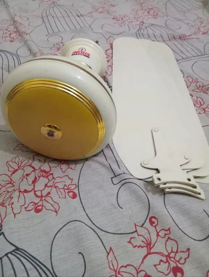 2 indus ceiling fans good working condition